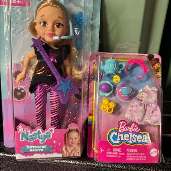 Superstar Nastya Doll with Purple Guitar - Picture 1 of 1